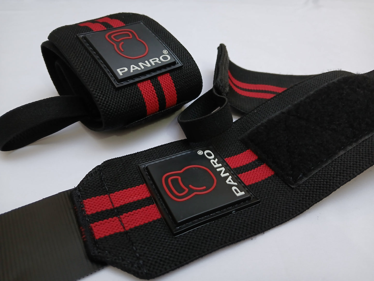 WRIST WRAPS BLACK-RED