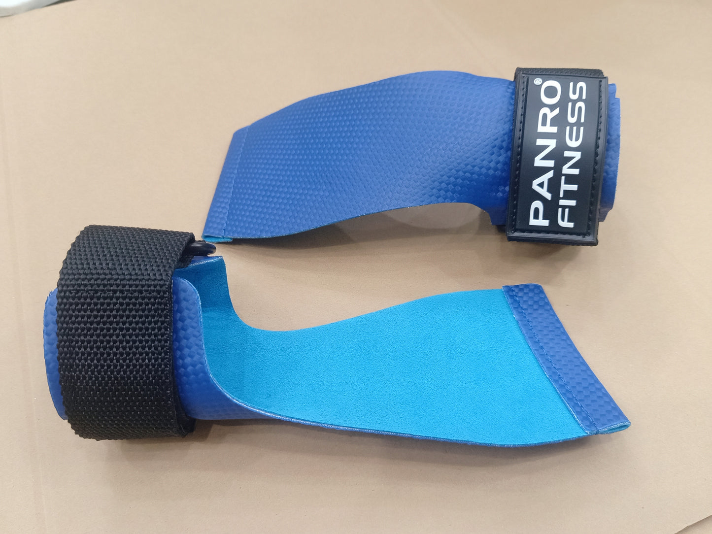 BLUE GYMNASTIC GRIPS